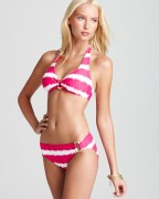 http://thumbnails46.imagebam.com/16953/7172f9169529882.jpg
