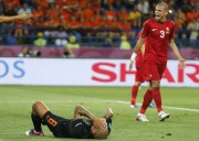 Португалия - Нидерланды на чемпионате по футболу Евро 2012, 17 июня 2012 (84xHQ) 8d79e2201606129